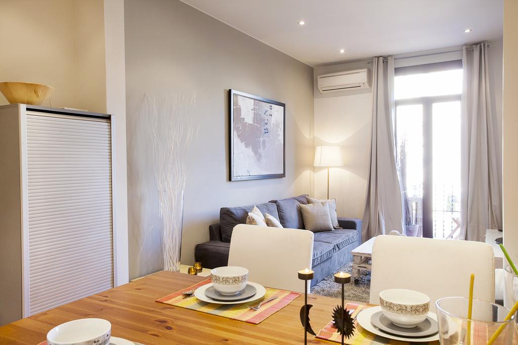 Apartments Barcelona & Home Deco Viladomat Eksteriør billede