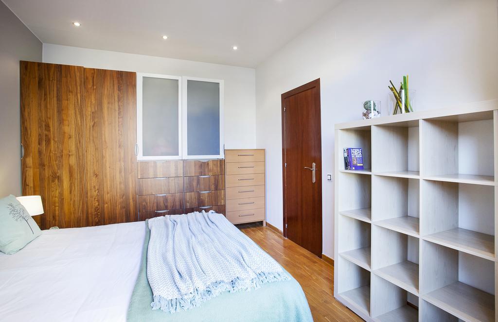 Apartments Barcelona & Home Deco Viladomat Eksteriør billede
